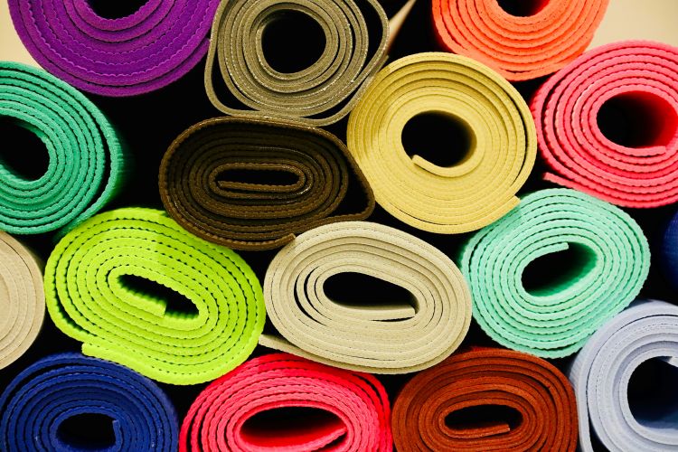 high-grip rubber yoga mat.jpg
